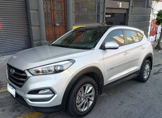 HYUNDAI TUCSON 1.6 16V T-GDI GASOLINA GLS ECOSHIFT HYUNDAI TUCSON 1.6 16V T-GDI GASOLINA GLS ECOSHIFT
